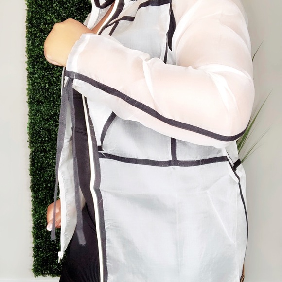 Contrast Jogger Jacket - Picture 3 of 5